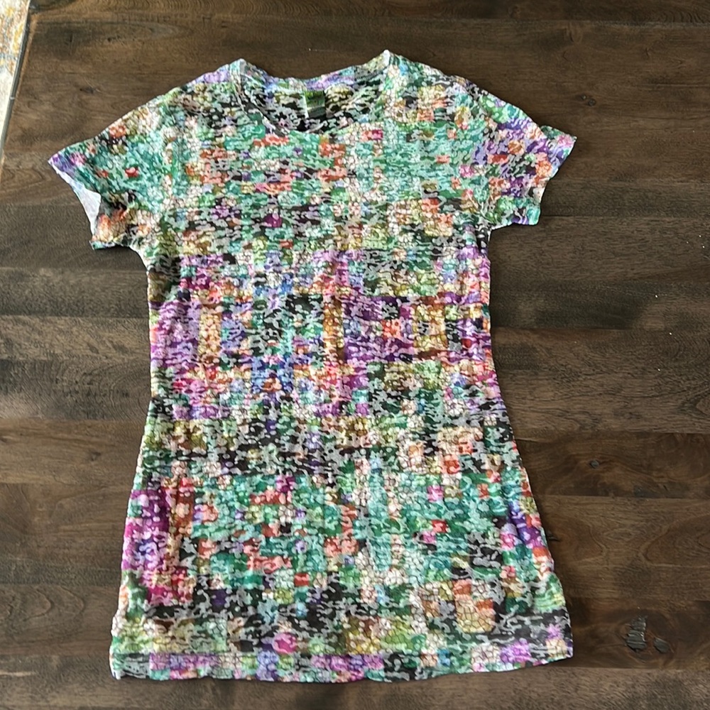 Women’s Kavio! shirt